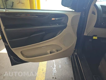 2017 Dodge Grand Caravan SE 121.2" WB - miniatura 9