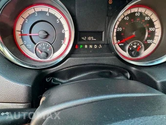 2017 Dodge Grand Caravan SE 121.2" WB - miniatura 10