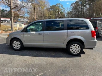 2017 Dodge Grand Caravan SE 121.2" WB - miniatura 6