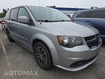 2017 Dodge Grand Caravan SE Plus 121.2" WB - miniatura 3