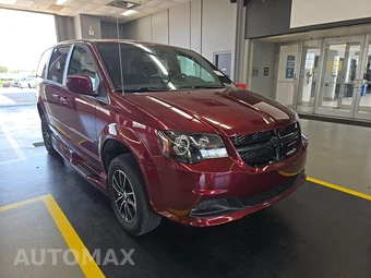 2017 Dodge Grand Caravan SE Plus 121.2" WB - miniatura 3