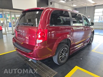 2017 Dodge Grand Caravan SE Plus 121.2" WB - miniatura 4