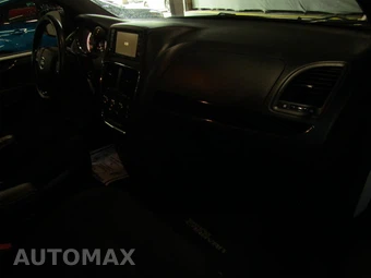 2017 Dodge Grand Caravan SE Plus 121.2" WB - miniatura 16