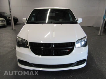 2017 Dodge Grand Caravan SE Plus 121.2" WB - miniatura 2