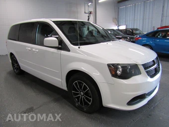 2017 Dodge Grand Caravan SE Plus 121.2" WB - miniatura 3
