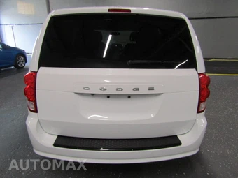 2017 Dodge Grand Caravan SE Plus 121.2" WB - miniatura 5