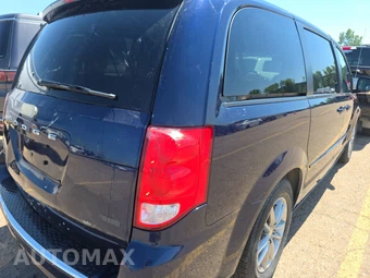 2017 Dodge Grand Caravan SE Plus 121.2" WB - miniatura 4