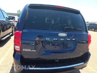 2017 Dodge Grand Caravan SE Plus 121.2" WB - miniatura 5