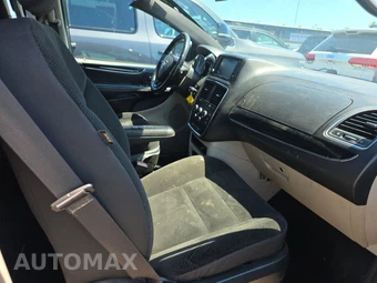 2017 Dodge Grand Caravan SE Plus 121.2" WB - miniatura 8