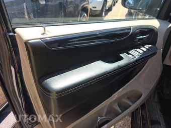 2017 Dodge Grand Caravan SE Plus 121.2" WB - miniatura 9