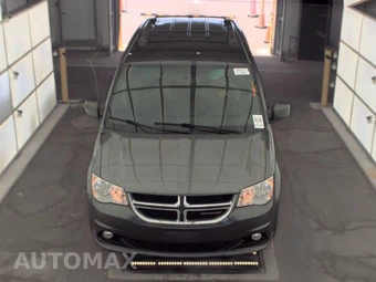 2017 Dodge Grand Caravan SXT 121.2" WB - miniatura 2