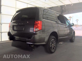 2017 Dodge Grand Caravan SXT 121.2" WB - miniatura 4