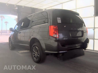 2017 Dodge Grand Caravan SXT 121.2" WB - miniatura 6