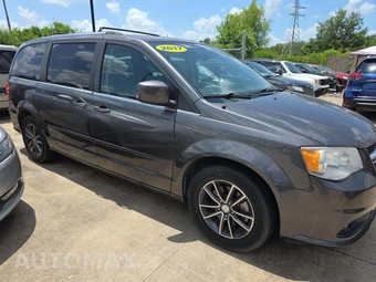 2017 Dodge Grand Caravan SXT 121.2" WB - miniatura 4