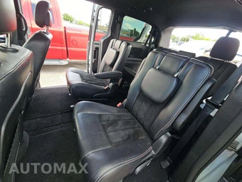 2017 Dodge Grand Caravan SXT 121.2" WB – miniatura 13