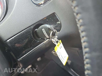 2017 Dodge Grand Caravan SXT 121.2" WB – miniatura 8