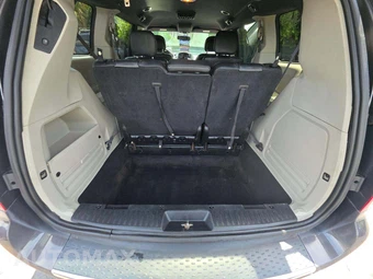 2017 Dodge Grand Caravan SXT 121.2" WB - miniatura 15