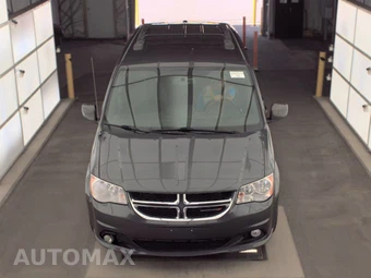 2017 Dodge Grand Caravan SXT 121.2" WB - miniatura 2
