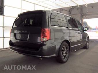 2017 Dodge Grand Caravan SXT 121.2" WB - miniatura 4