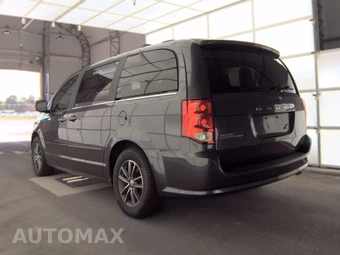 2017 Dodge Grand Caravan SXT 121.2" WB - miniatura 6