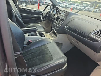 2017 Dodge Grand Caravan SXT 121.2" WB - miniatura 8