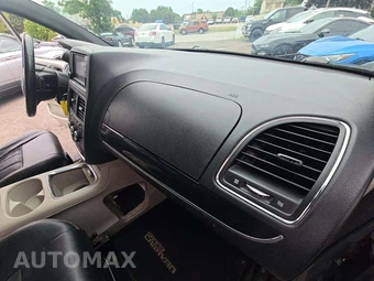 2017 Dodge Grand Caravan SXT 121.2" WB – miniatura 20