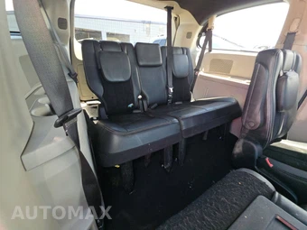 2017 Dodge Grand Caravan SXT 121.2" WB – miniatura 14