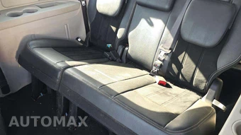2017 Dodge Grand Caravan SXT 121.2" WB – miniatura 24