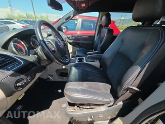 2017 Dodge Grand Caravan SXT 121.2" WB – miniatura 7