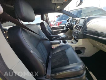 2017 Dodge Grand Caravan SXT 121.2" WB – miniatura 8