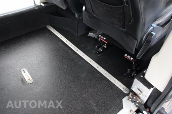 2017 Dodge Grand Caravan SXT 121.2" WB - miniatura 39