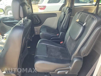 2017 Dodge Grand Caravan SXT 121.2" WB – miniatura 13