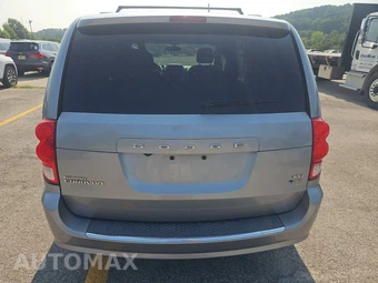 2017 Dodge Grand Caravan SXT 121.2" WB – miniatura 5