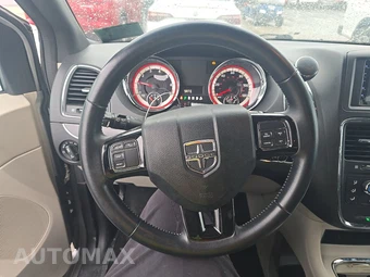 2017 Dodge Grand Caravan SXT 121.2" WB – miniatura 10
