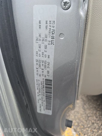 2017 Dodge Grand Caravan SXT 121.2" WB – miniatura 15