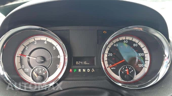 2017 Dodge Grand Caravan SXT 121.2" WB – miniatura 19