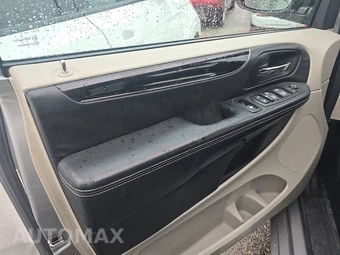 2017 Dodge Grand Caravan SXT 121.2" WB – miniatura 9