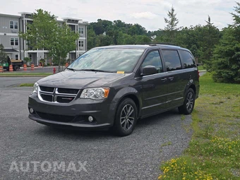 2017 Dodge Grand Caravan SXT 121.2" WB