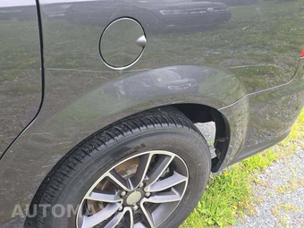 2017 Dodge Grand Caravan SXT 121.2" WB – miniatura 30