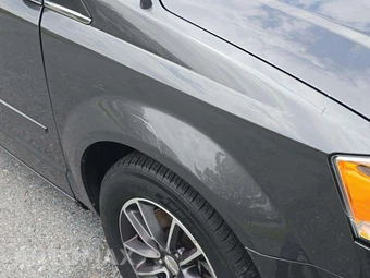 2017 Dodge Grand Caravan SXT 121.2" WB – miniatura 34
