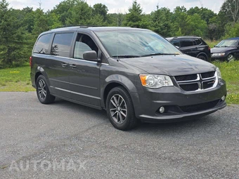 2017 Dodge Grand Caravan SXT 121.2" WB – miniatura 4