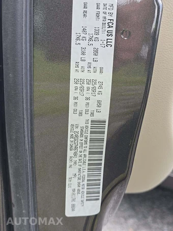 2017 Dodge Grand Caravan SXT 121.2" WB – miniatura 5