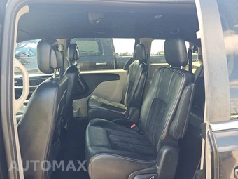 2017 Dodge Grand Caravan SXT 121.2" WB - miniatura 13