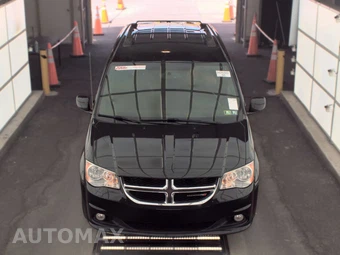 2017 Dodge Grand Caravan SXT 121.2" WB - miniatura 2