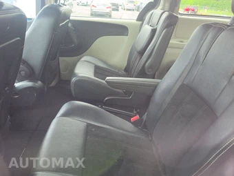 2017 Dodge Grand Caravan SXT 121.2" WB - miniatura 13