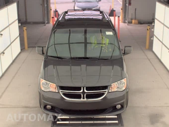 2017 Dodge Grand Caravan SXT 121.2" WB - miniatura 2