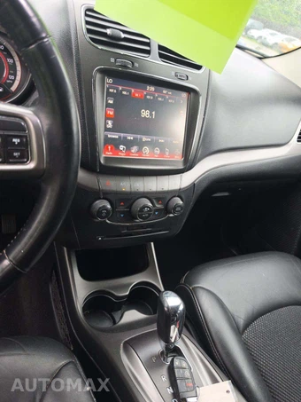 2017 Dodge Journey Crossroad Plus – miniatura 10