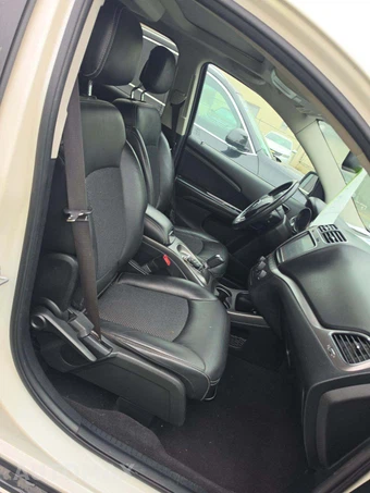 2017 Dodge Journey Crossroad Plus – miniatura 19