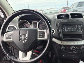 2017 Dodge Journey SE – miniatura 11