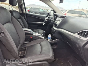 2017 Dodge Journey SE – miniatura 8